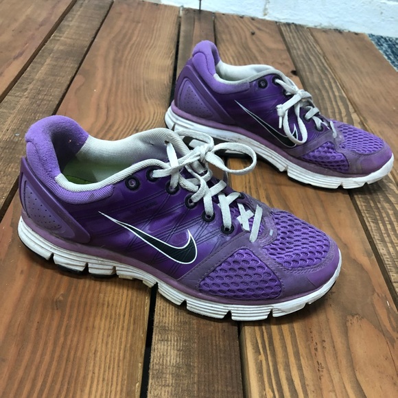 Nike size 7.5 LunarGlide purple sneakers/shoes - Picture 4 of 8
